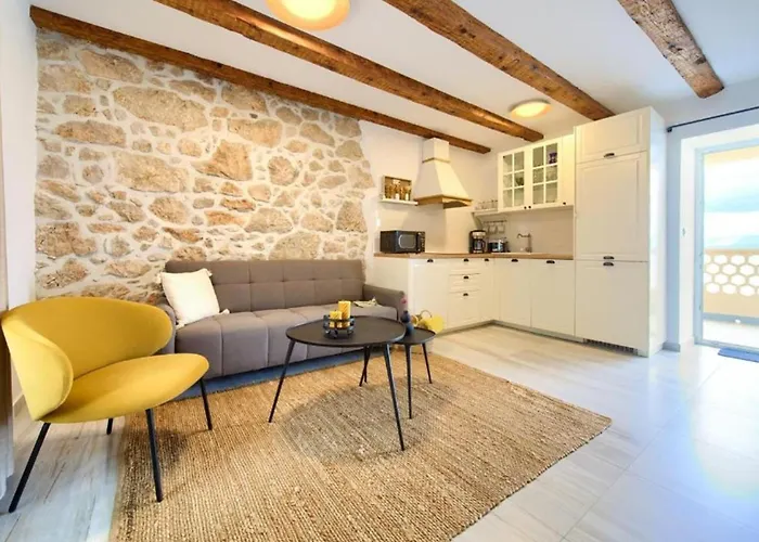 One-bedroom With Terrace 瓦比尼科