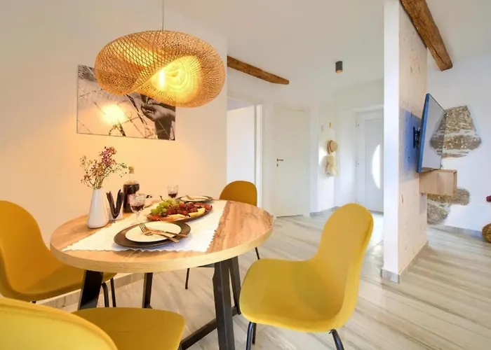 One-bedroom With Terrace 公寓